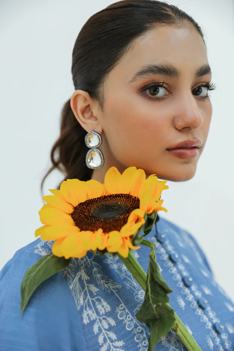 CERULEAN PEARL-2PC KHADDAR PRINTED SUIT - Image 5