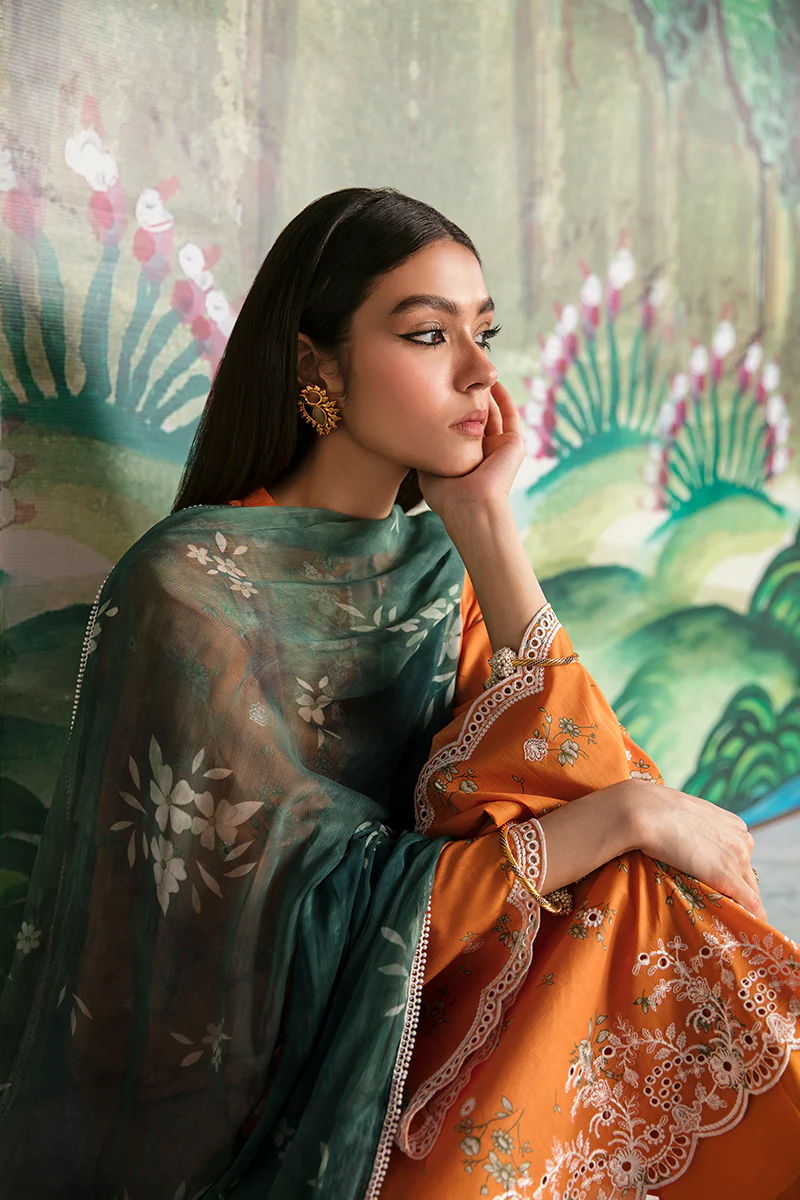 DAISY GOLD-3PC EMBROIDERED LAWN SUIT - Image 5