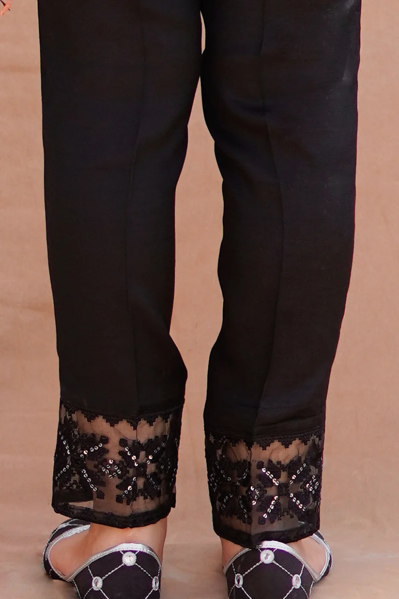EMBROIDED PANTS 1 - Image 3