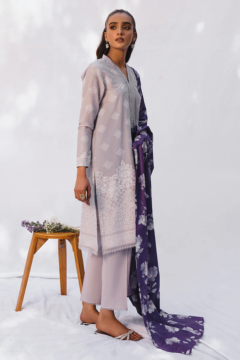 GLIMMERING MEADOW-3PC PRINTED LAWN SUIT - Image 2