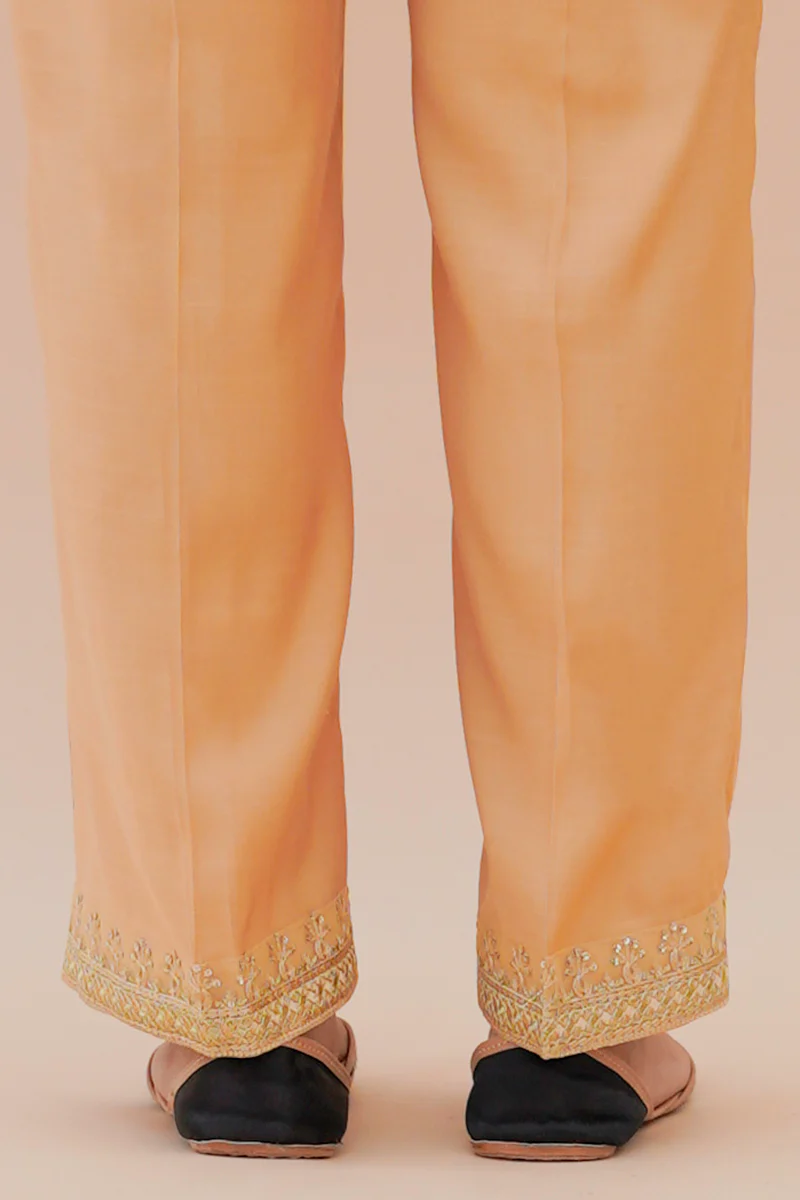LILY WHITE 3 - Image 3