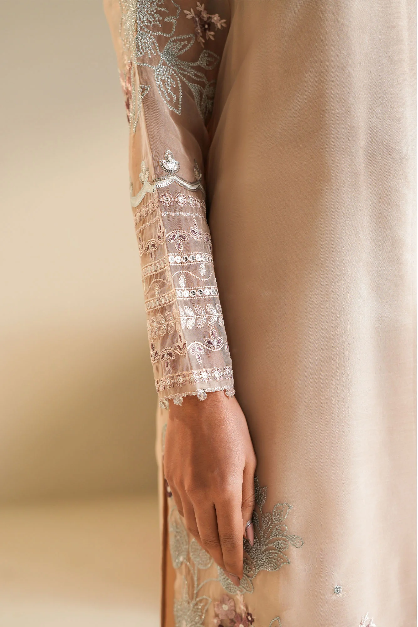 MOONLIT DUNE-3PC (SHIRT, TROUSER & DUPATTA) - Image 4
