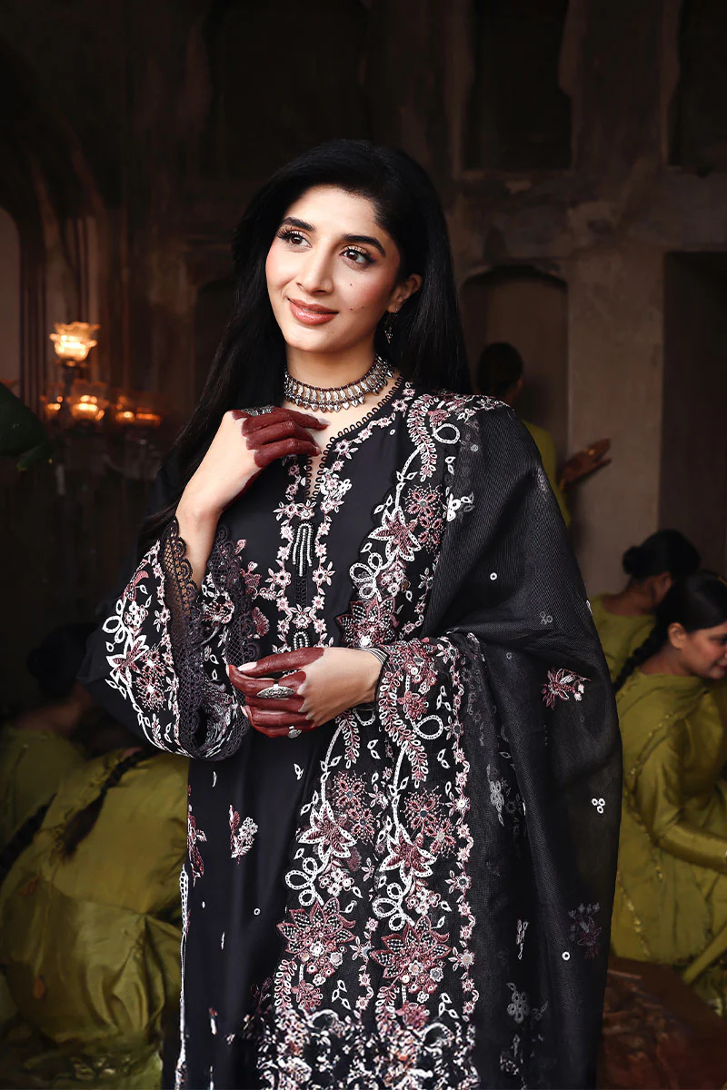 ORCHARD DUNE-3PC EMBROIDERED LAWN SUIT - Image 3