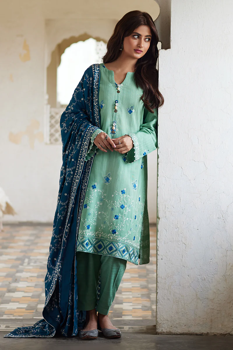 ROYAL DUSK-3PC KHADDAR EMBROIDERED SUIT - Image 2