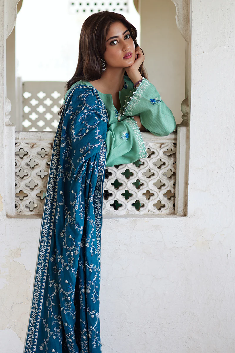 ROYAL DUSK-3PC KHADDAR EMBROIDERED SUIT - Image 7