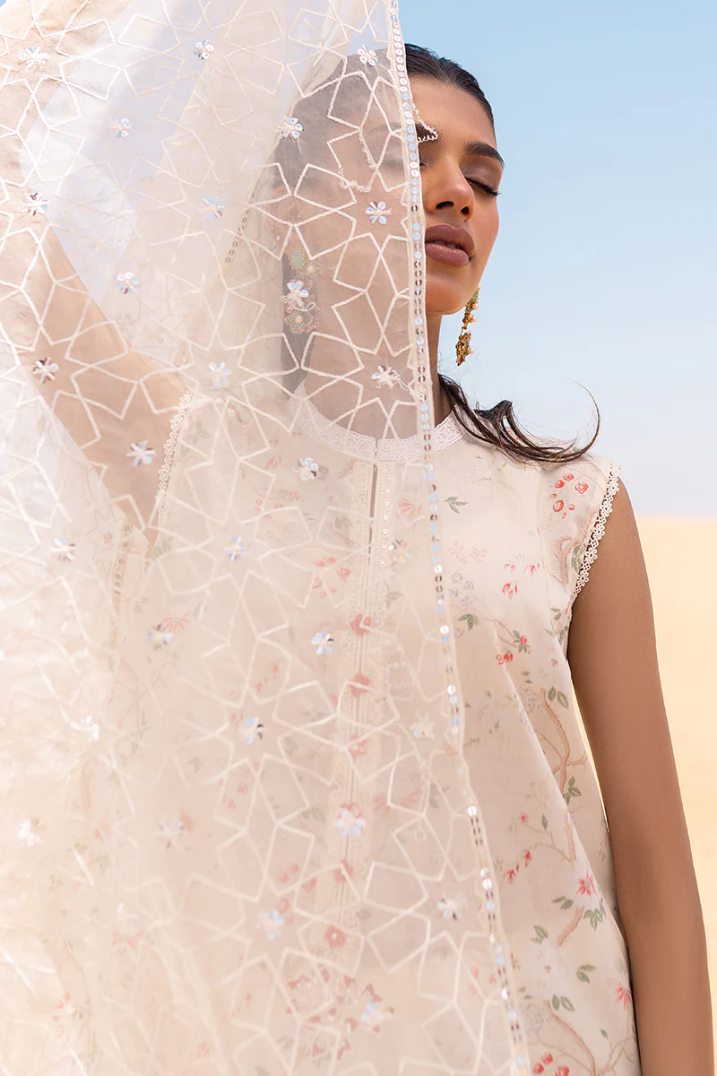 IVORY GLOW-3 PIECE PRINTED LAWN SUIT - Image 3