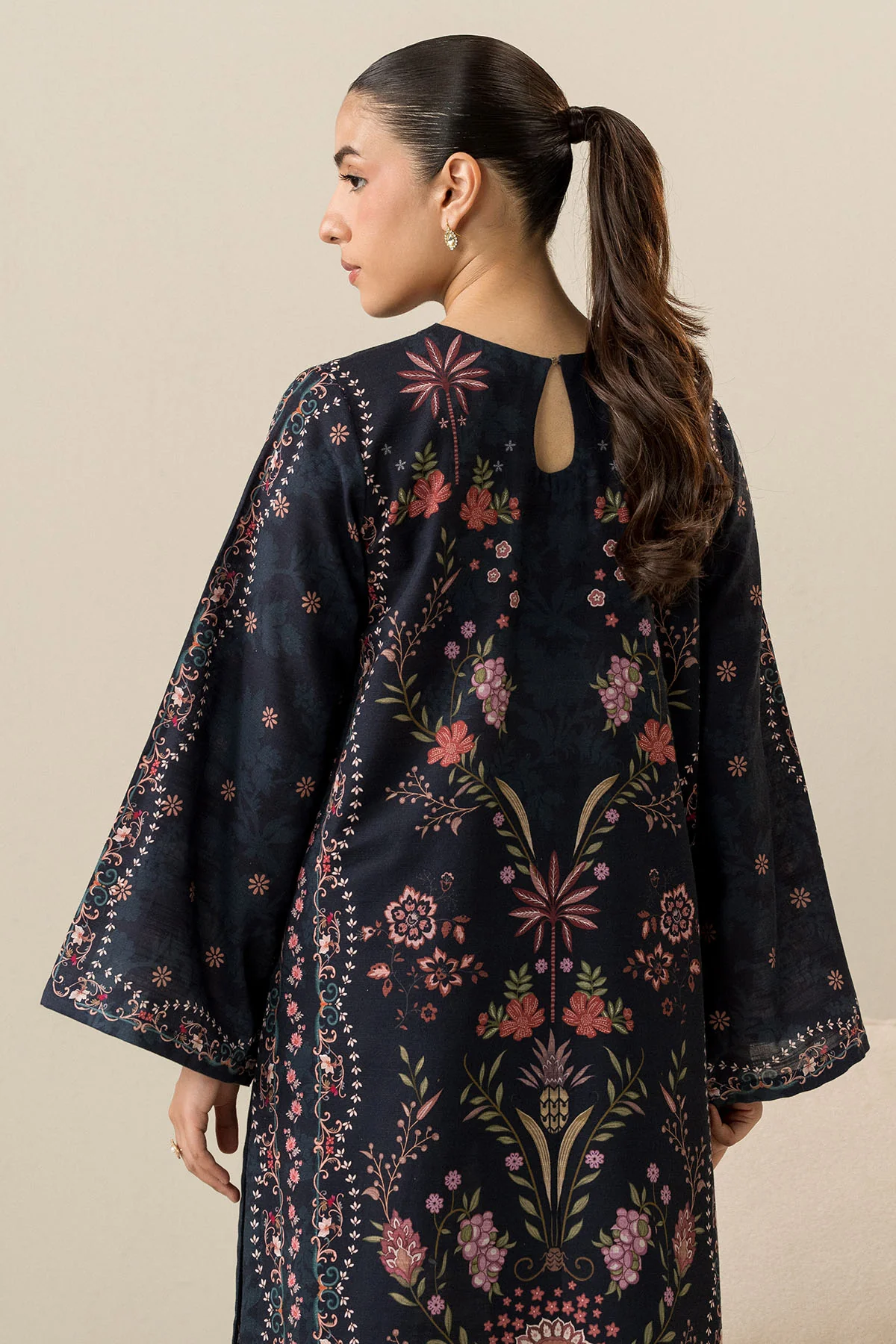 MIDNIGHT PEARL-2PC KHADDAR PRINTED SUIT - Image 5