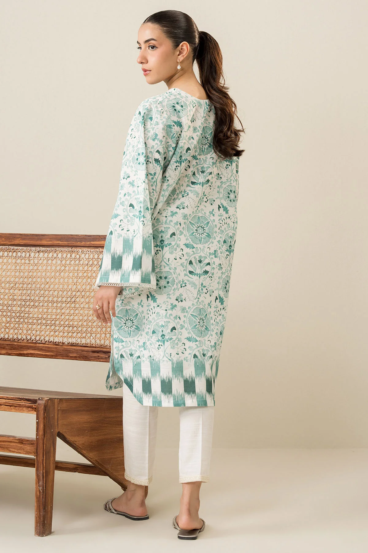 MINT COLD-2PC KHADDAR PRINTED SUIT - Image 5