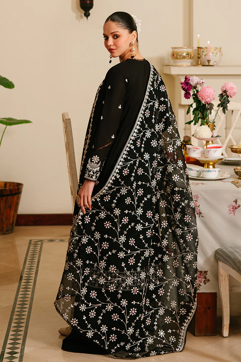 NOIR ORNATE-3 PIECE EMBROIDERED LAWN SUIT - Image 5