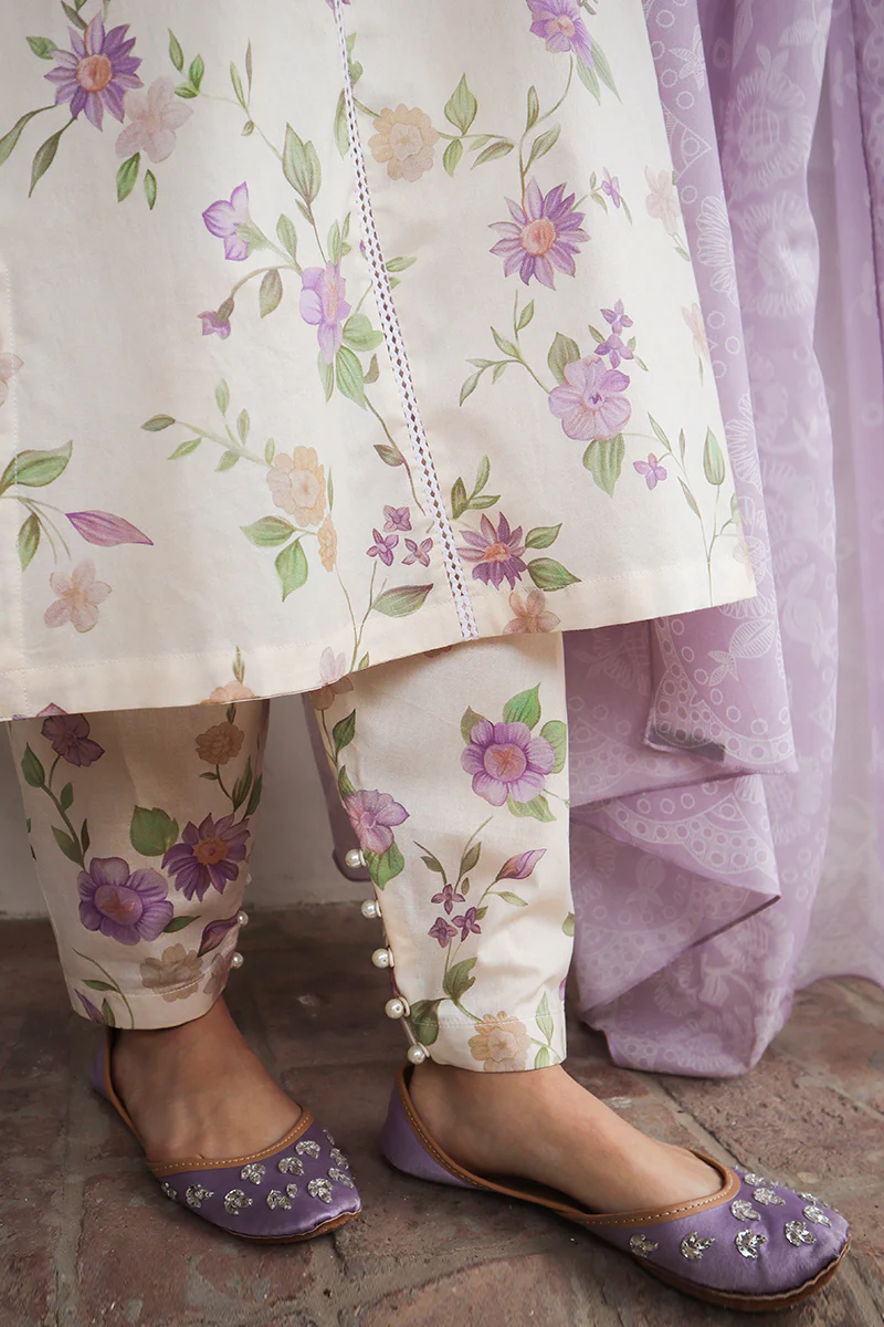 ROSEATE MUSE-3 PIECE PRINTED LAWN SUIT - Image 3