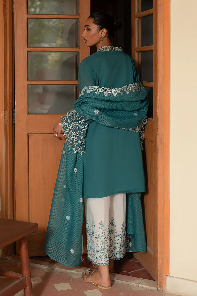 TEAL DREAM- 3PC EMBROIDERED LAWN SUIT - Image 4