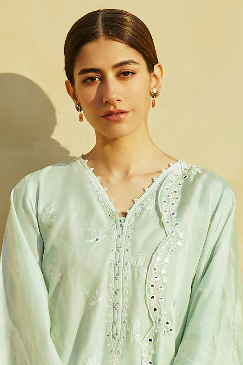 WHISPER MINT-3 PIECE LAWN EMBROIDERED SUIT - Image 3