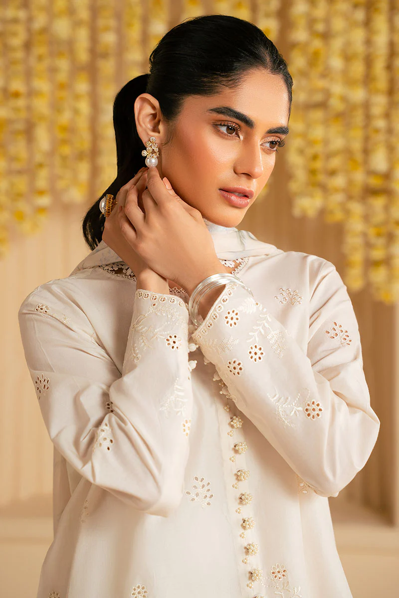 GARDENIA MUSE-3PC CHIKANKARI SUIT - Image 5