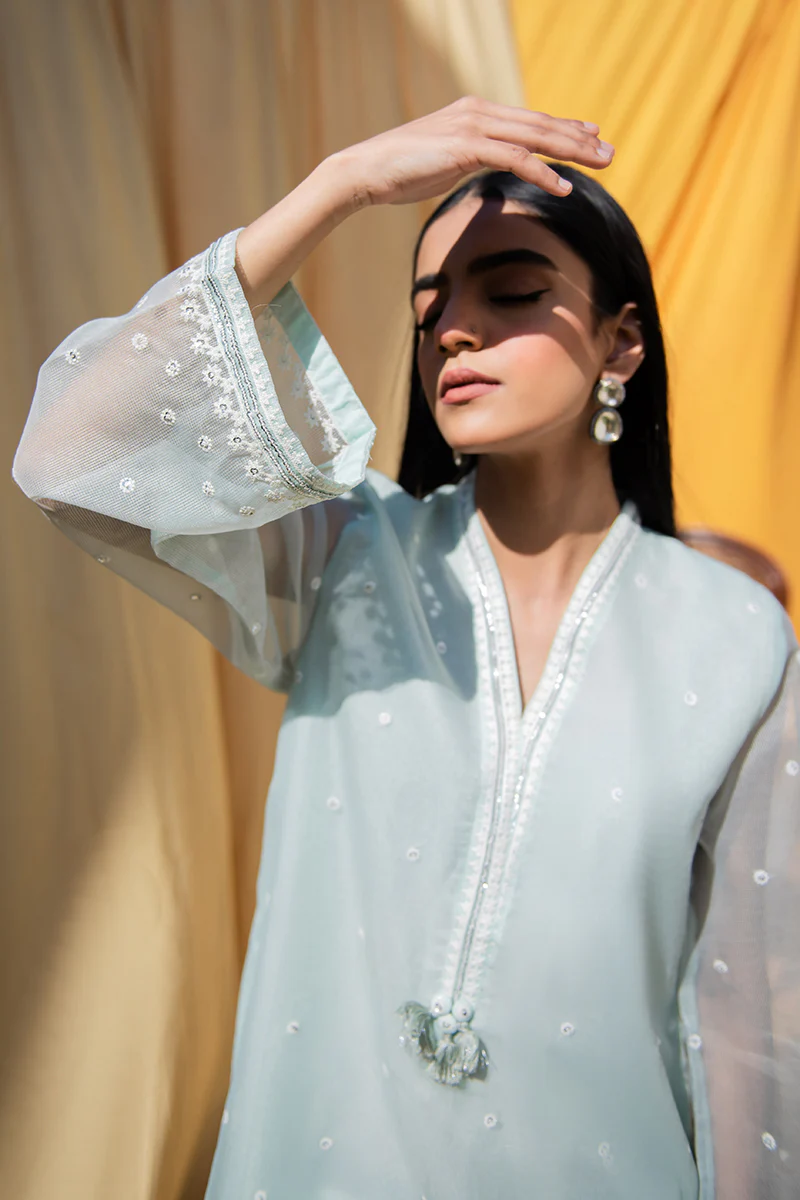DEVINE GLORY-EMBROIDERED SHIRT - Image 4