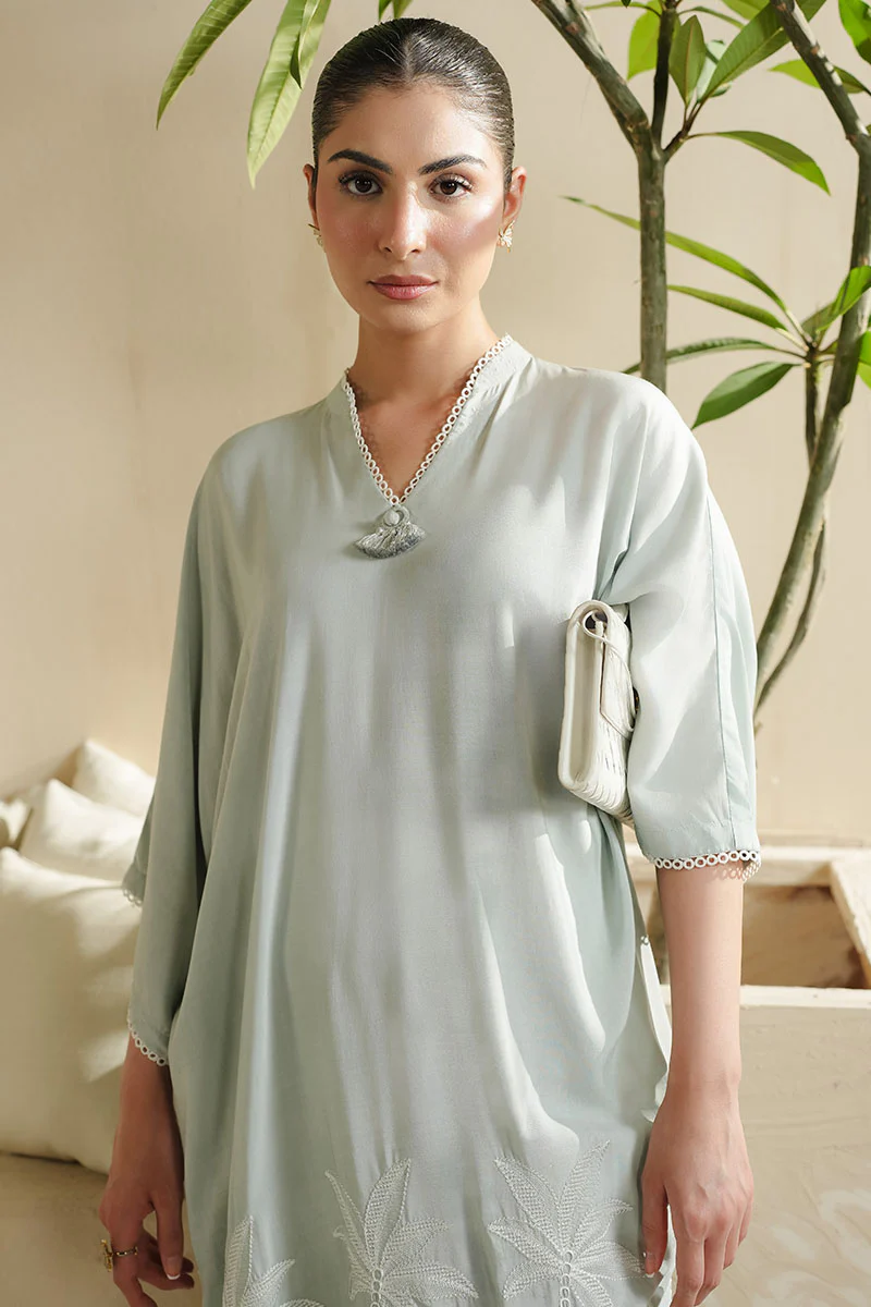 PALM BREEZE EMBROIDERED LAWN SHIRT - Image 4