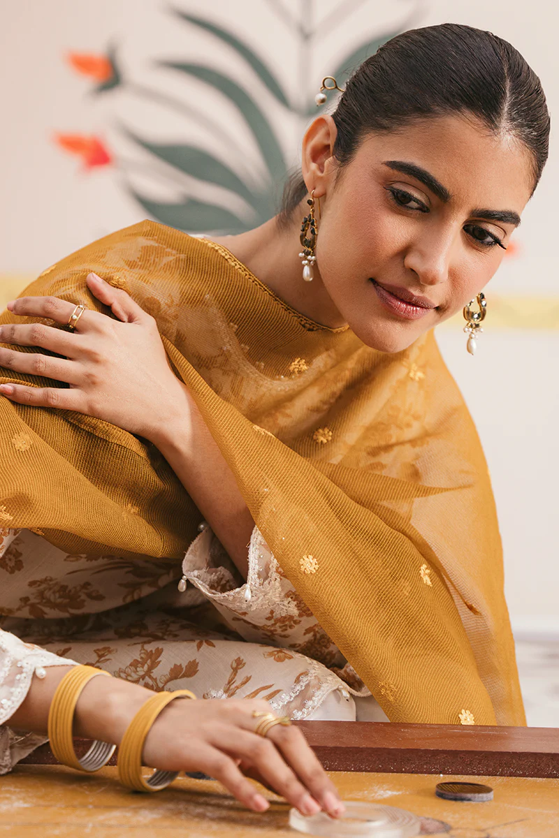 RUSSET ZEAL-2 PIECE (SHIRT AND DUPATTA) - Image 3