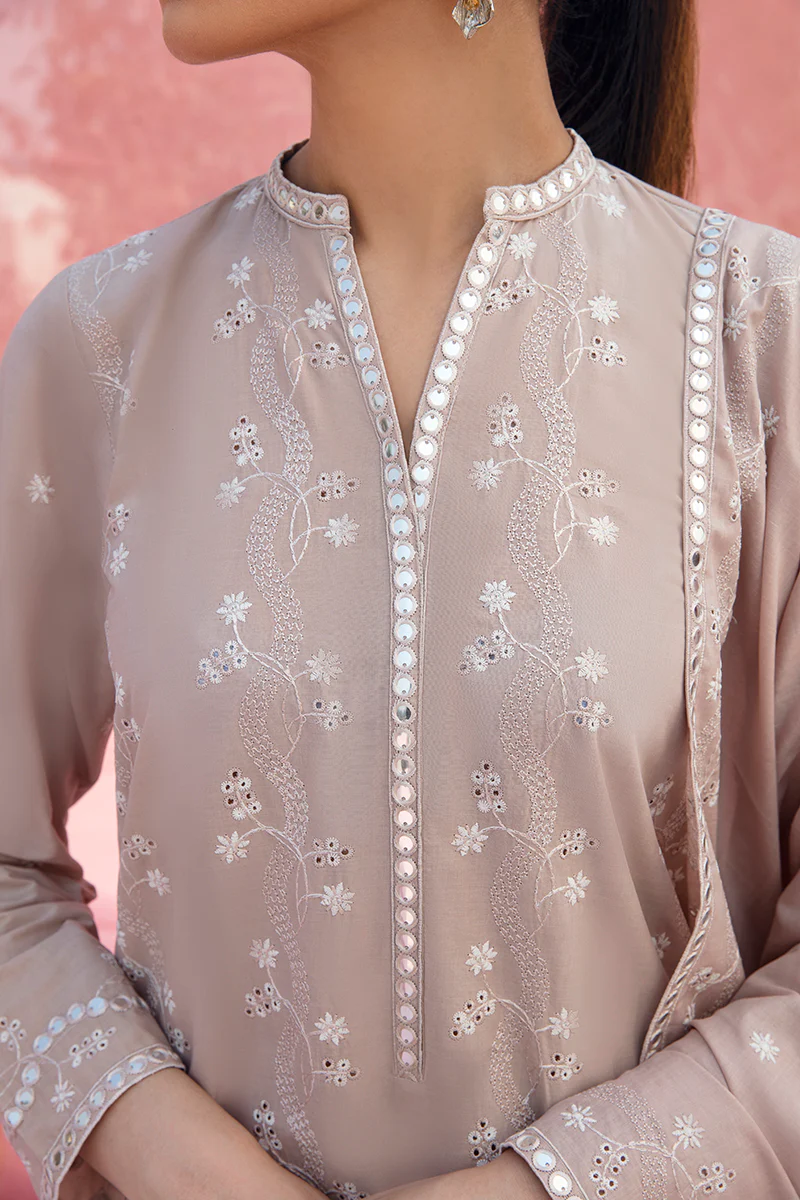 RUSTIC SMOKE-3PC LAWN EMBROIDERED SUIT - Image 5