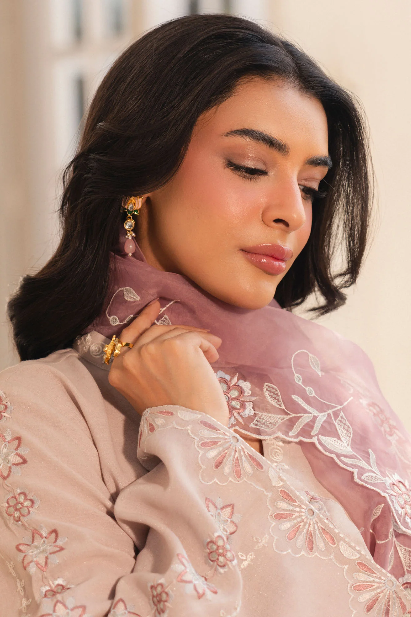 SANDLOOM GLOW-2PC (SHIRT & DUPATTA) - Image 4