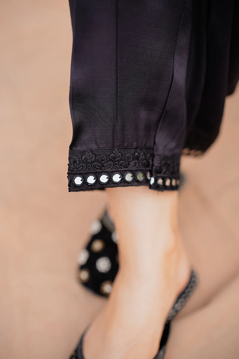 SEQUIN EMB PANTS 2 - Image 2
