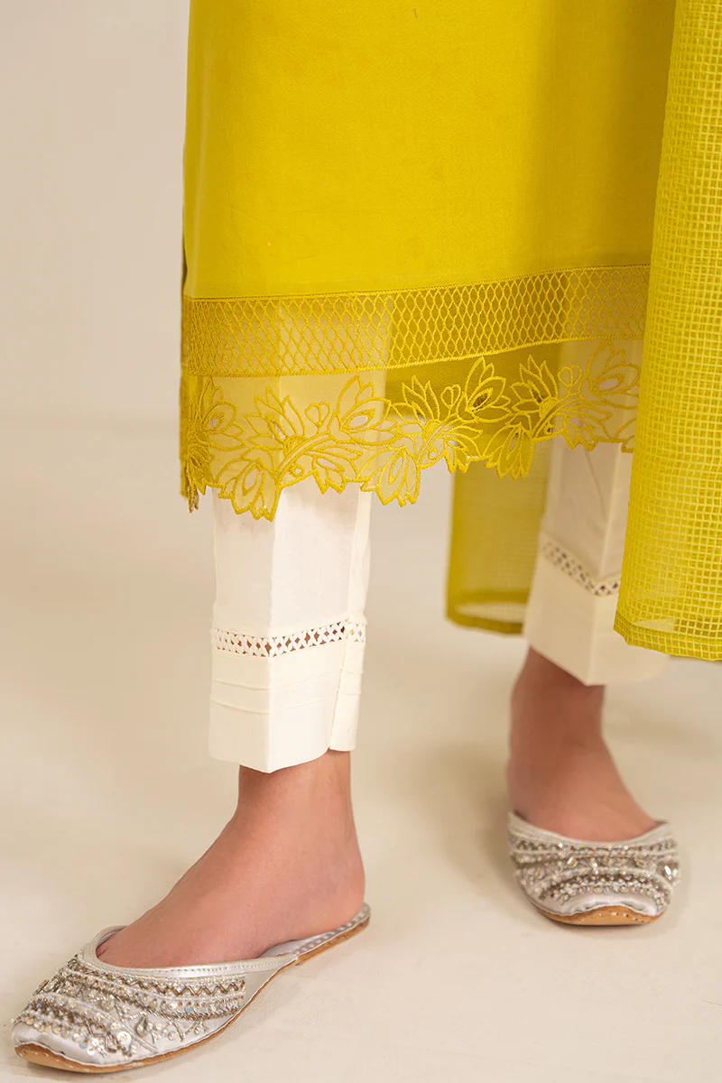 SERENE GARDEN -2PC (SHIRT & DUPATTA) - Image 5