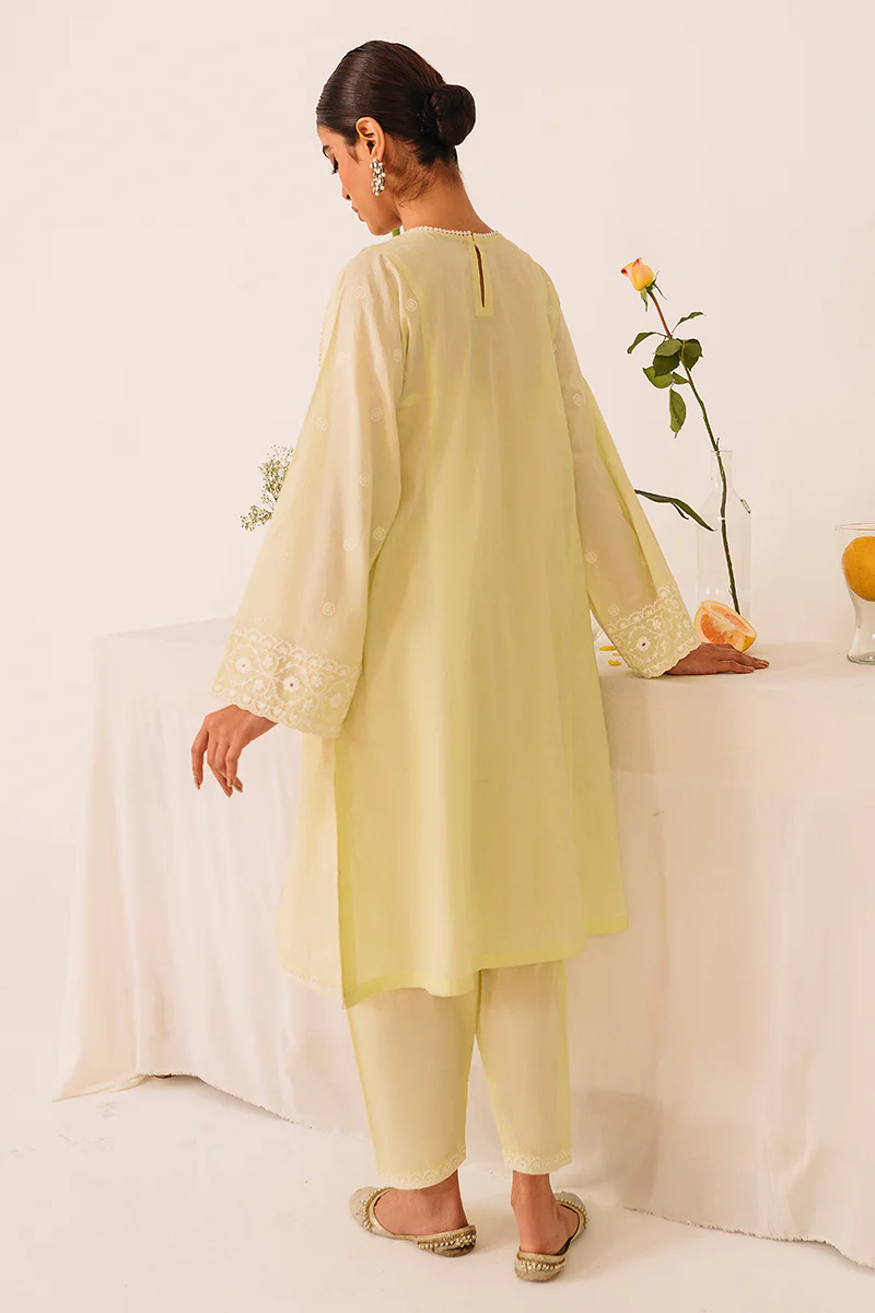 TAMED PASSION-LAWN 2 PIECE - Image 3