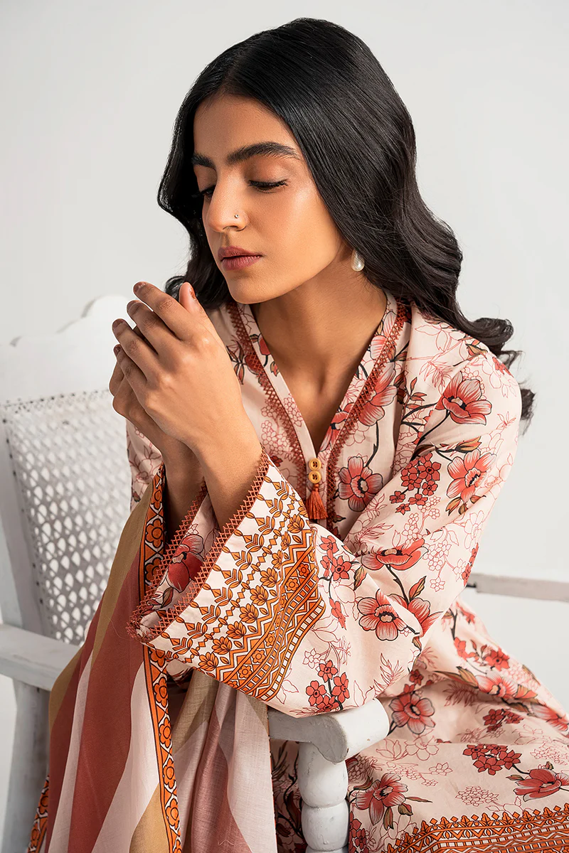 TORI DREAM-3PC PRINTED LAWN SUIT - Image 5
