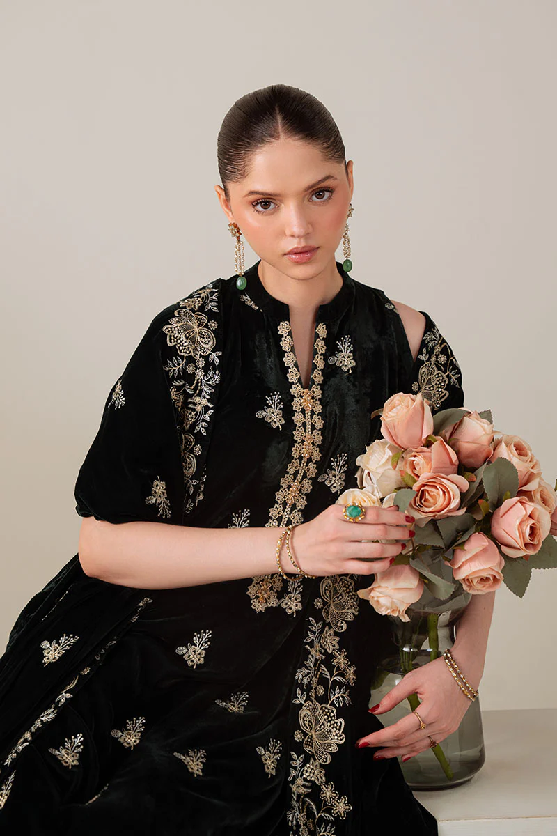 VERDANT SPELL-3PC VELVET EMBROIDERED SUIT - Image 6