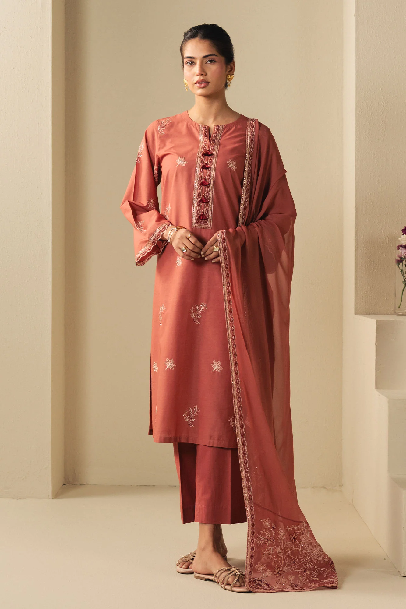 VINTAGE ROSE-2PC (SHIRT & DUPATTA)
