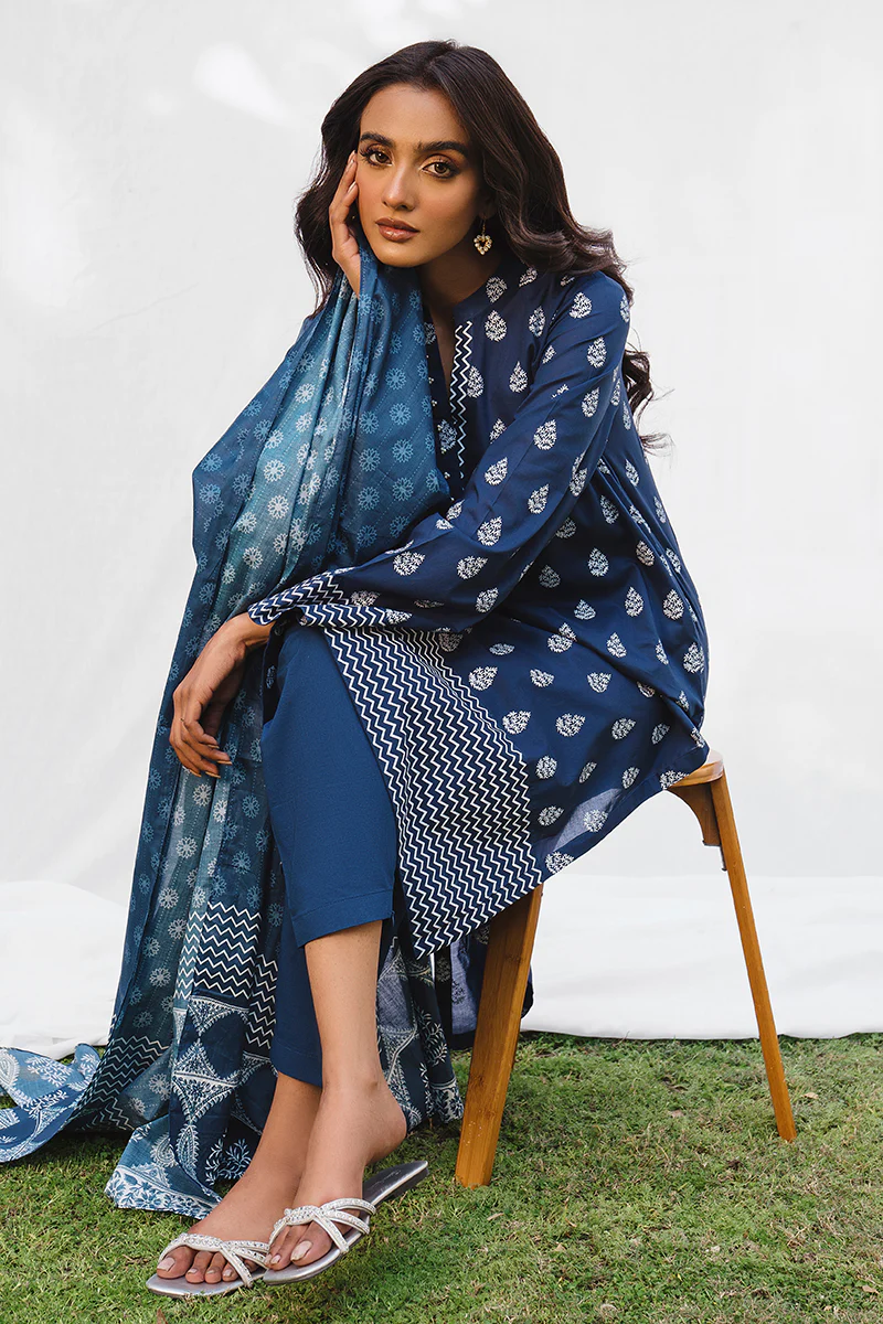 VINTAGE CRAFT-3PC PRINTED LAWN SUIT - Image 4