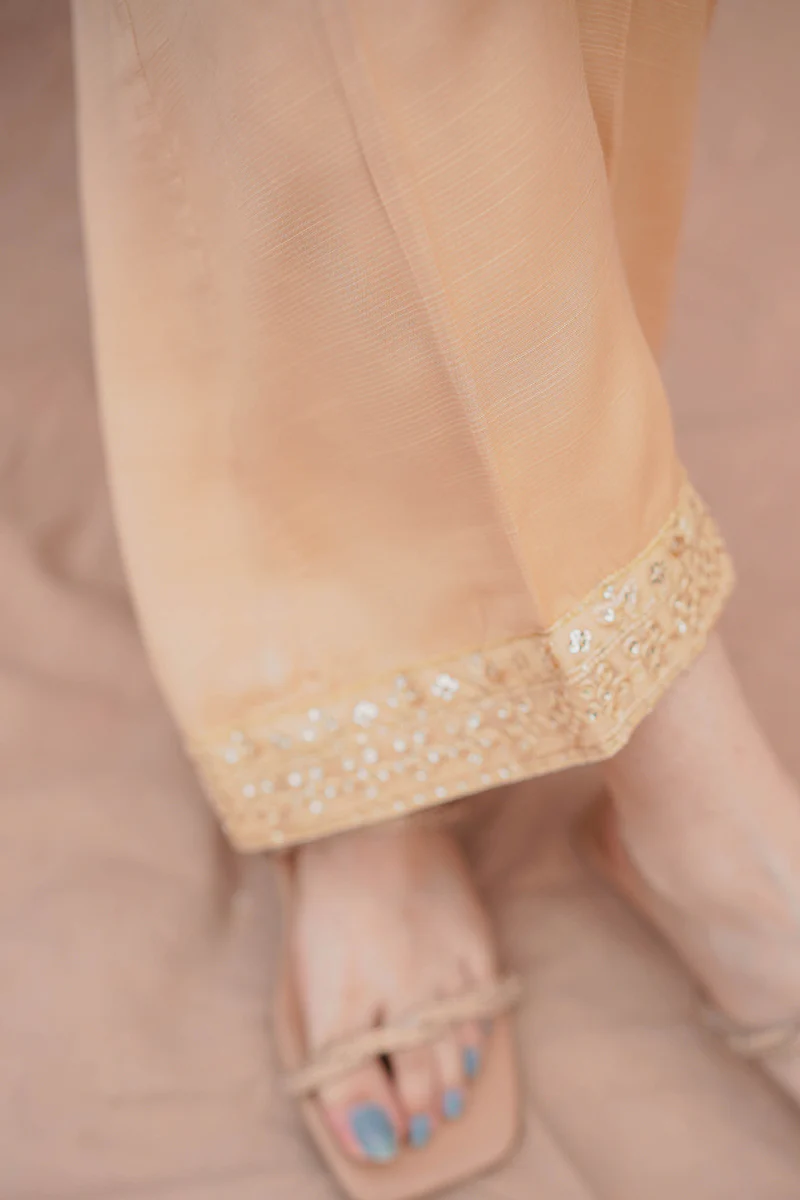 WHITE SAND 3 - Image 2
